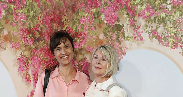 Petra Mede på röda mattan.