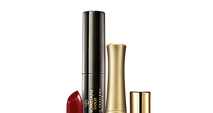 Produkterna finns att köpa på Oriflame.com från och med 18 november. 