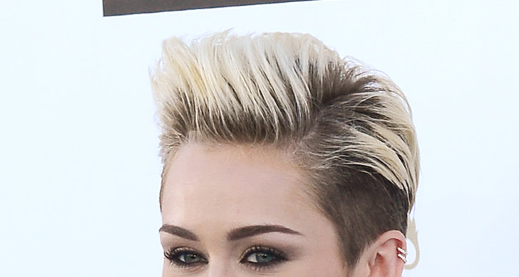 Nog för att jag älskar ett långt hårsvall men Miley Cyrus är faktiskt riktigt snygg här. Håret, sminkningen, allt.
