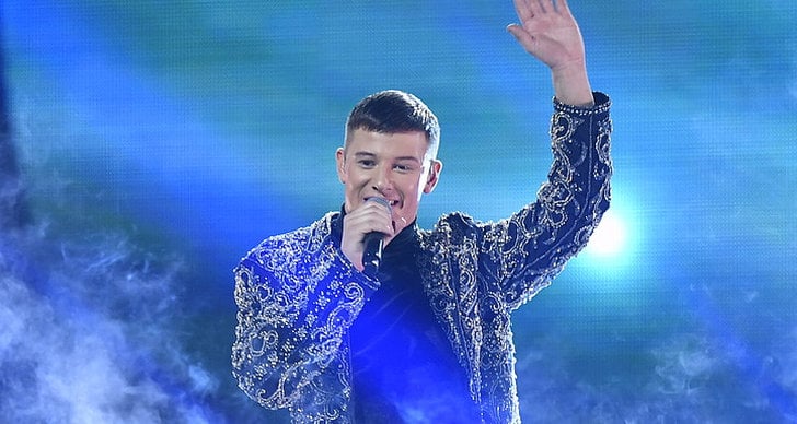 Sebastian Walldén i finalen av Idol 2018